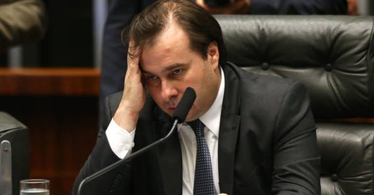 Apoio à PEC paralela não deve ser fácil, prevê Rodrigo Maia