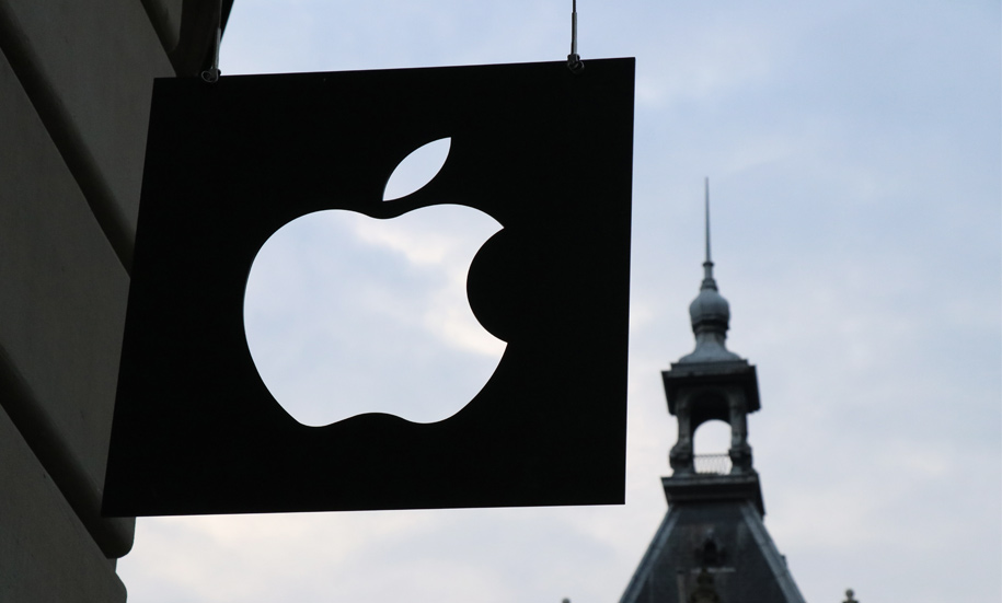 Apple e demais empresas devem cooperar com investigações, pede Mnuchin