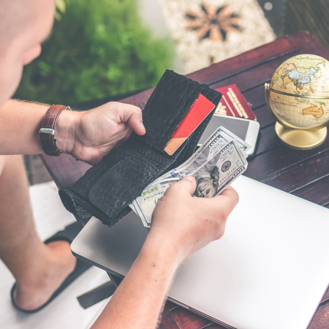 Déficit dos EUA sobe 25% no ano fiscal de 2020 e é de US $ 1,1 trilhão no ano passado