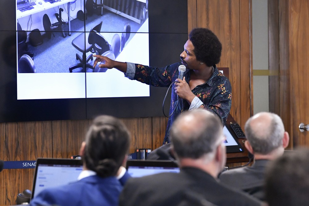 Relatora da CPI das Fake News aponta inconsistência em depoimento de Hans River