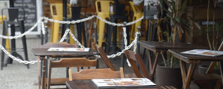 Estados brasileiros se antecipam e tomam medidas contra o avanço da pandemia