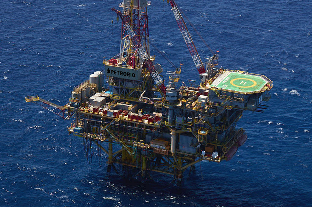 Petro Rio (PRIO3) renegocia com a Chevron fatia no Campo de Frade