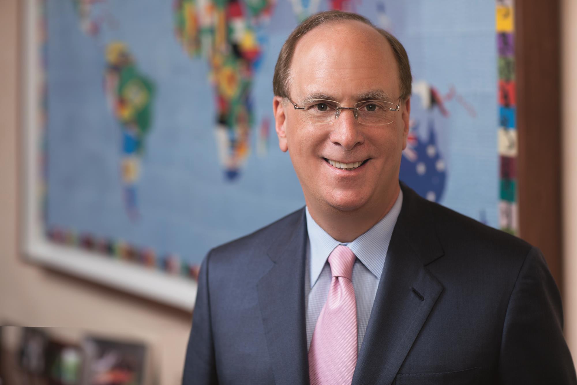 Larry Fink: crise foi superestimada e agora sobra caixa