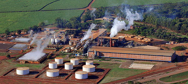 PMI industrial do Brasil recua em janeiro