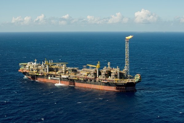 Petrobras (PETR4) inicia divulgação de venda de ativos na Bahia