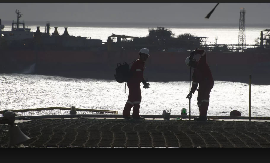 Volume dos Serviços recua 0,1% em janeiro, aponta IBGE