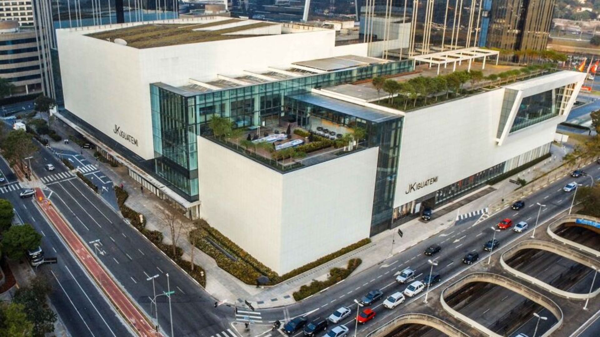 Iguatemi (IGTI11) compra 100% do JK por mais de R$ 660 milhões e projeta follow-on