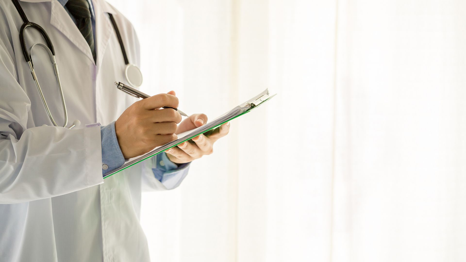 Estudo revela as especialidades mais promissoras da Medicina nos próximos 10 anos