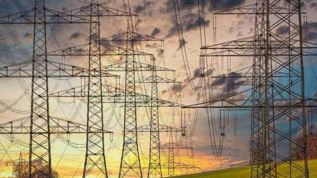 Rede de transmissão de energia elétrica
