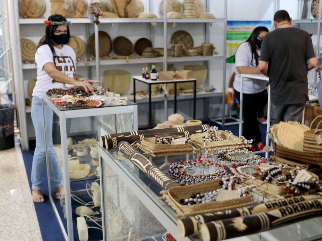 PIB do Brasil sobe 0,4% no terceiro trimestre de 2022, diz IBGE