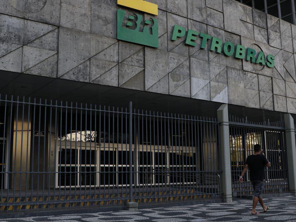 Sede da Petrobras (PETR3; PETR4) no Centro do Rio; BTG faz recomendação neutra para ações da companhia