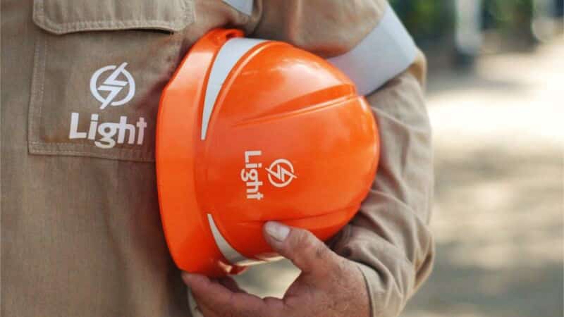 Light (LIGT3): AGE aprova pedido de recuperação judicial