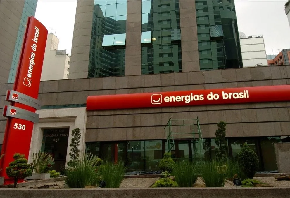ENBR3: Cotação, Dividendos e Últimas Notícias