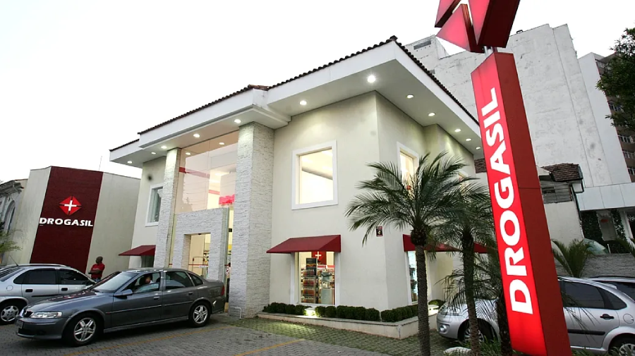 EQI Research inicia cobertura de Raia Drogasil (RADL3) com recomendação de compra