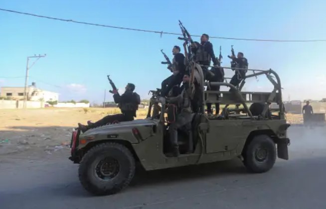 Ataque terrestre à Gaza é iminente e Hezbollah ameaça fronteira com o Líbano