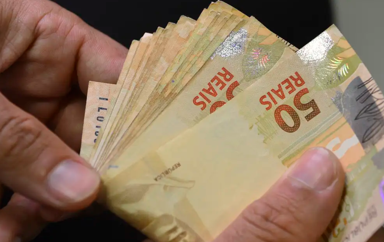 Dívida Pública Federal volta a subir em outubro e atinge R$ 6,172 tri