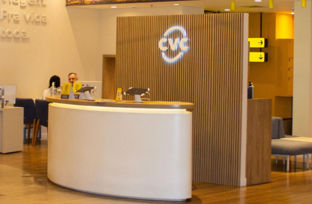 CVC (CVCB3) reduz prejuízo para R$ 74,5 milhões