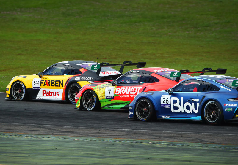 Porsche Cup começa a toda velocidade: confira mais