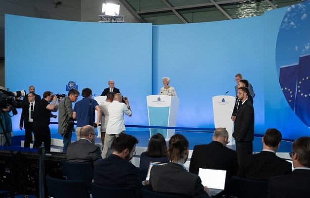 BCE mantém juros inalterados pela quinta vez