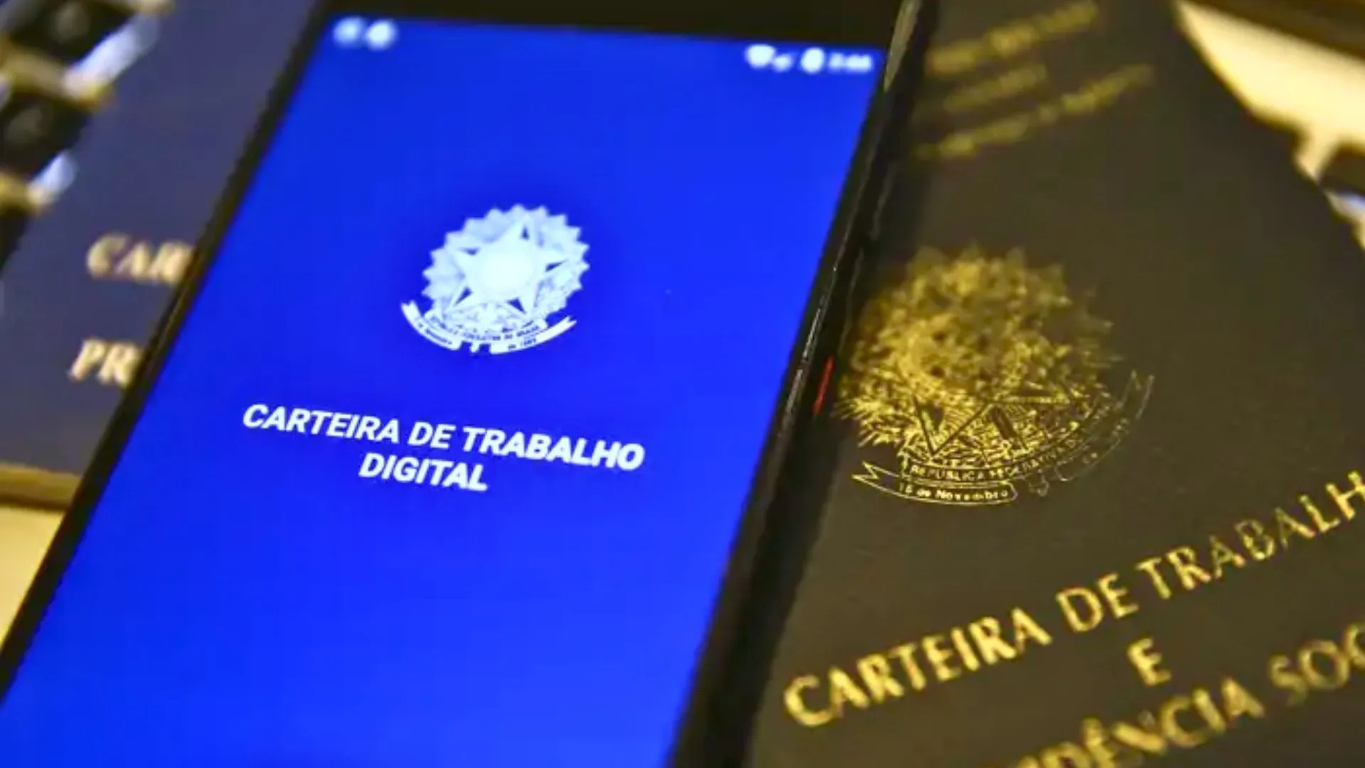 Taxa de desemprego recua para 7,1%, o menor nível desde 2014