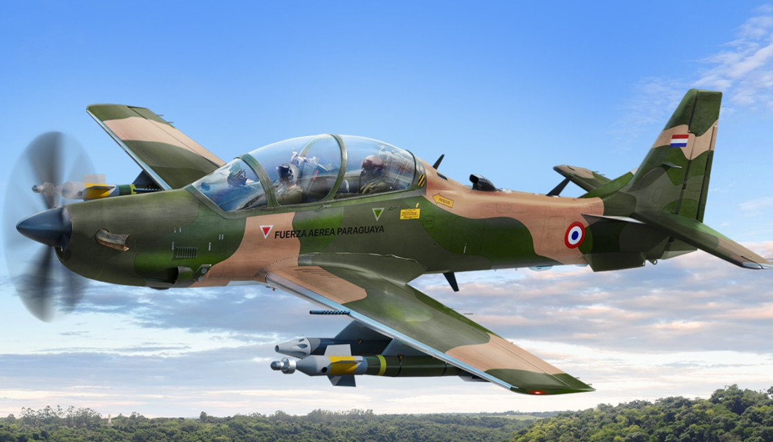 Embraer vende seis aeronaves A-29 Super Tucano para a Força Aérea Paraguaia