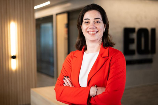 Apesar de imposto sobre dividendos, FIIs e Fiagros mantêm atratividade, aponta Carolina Borges