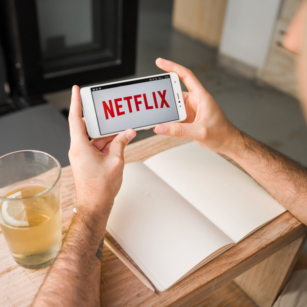 Lucro da Netflix supera expectativas no terceiro trimestre