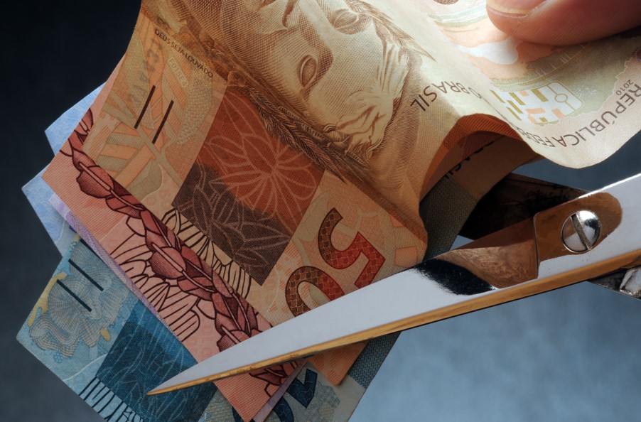 Focus: 17 semanas de revisão para cima da inflação