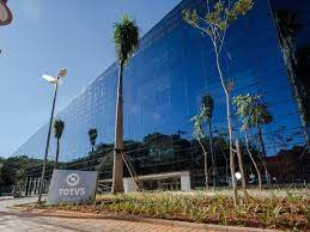 Totvs (TOTS3) confirma interesse em possível compra da Linx