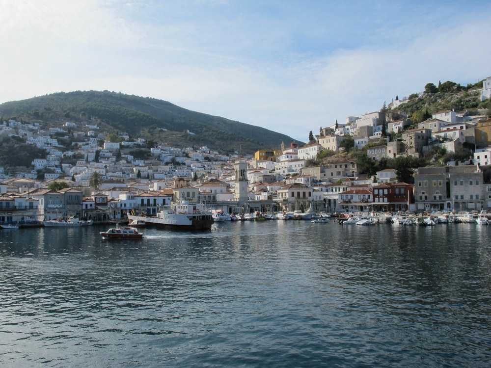 Grécia vive “ameaça existencial” por baixa natalidade