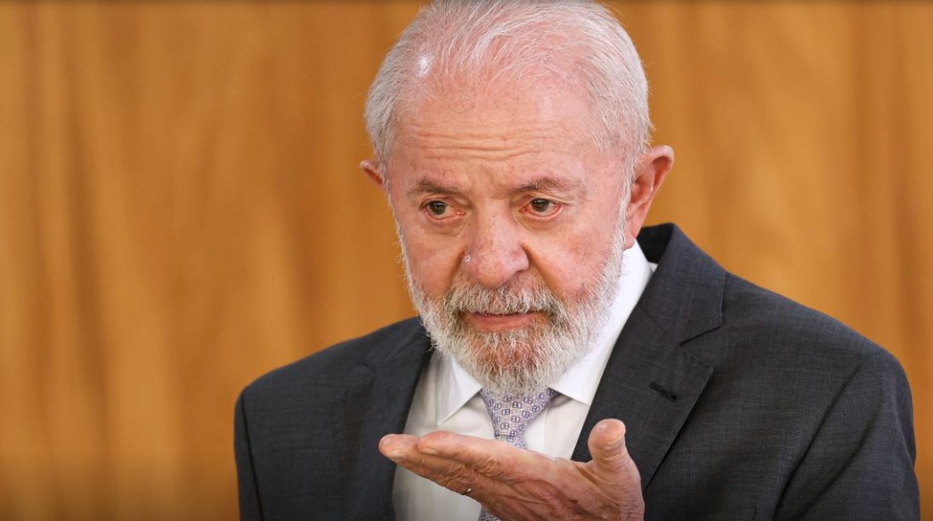 Mais uma pesquisa aponta queda na popularidade de Lula