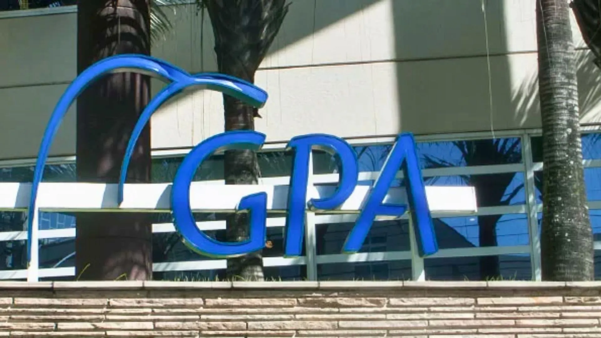 DEtalhe de logotipo do GPA (PCAR3)