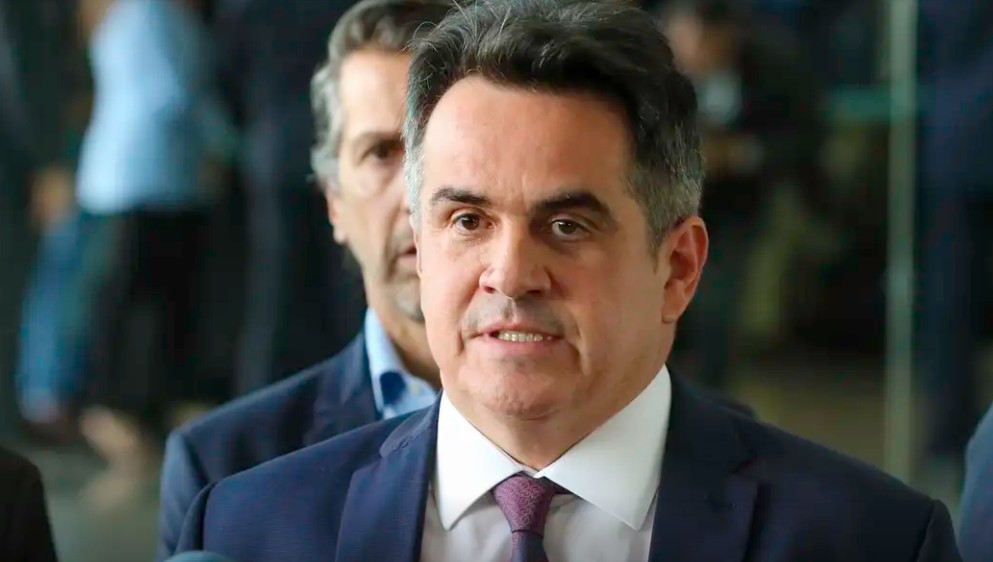 Aumento da taxação dos grandes bancos é proposta alternativa para isenção do IR