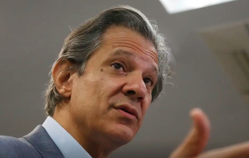 Haddad tem 10 dias para apresentar propostas alternativas ao aumento do IOF