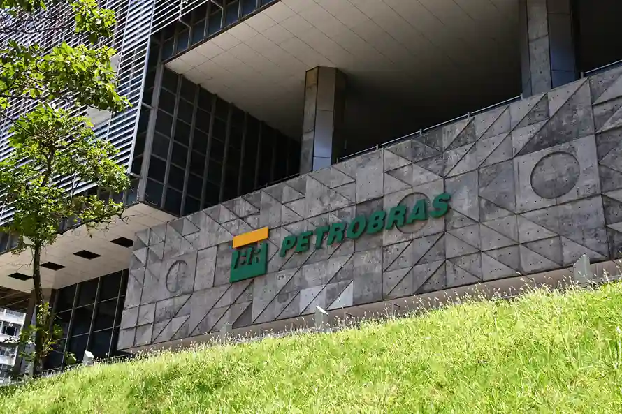Petrobras paga parcela de R$ 11,72 bilhões em proventos nesta quarta-feira