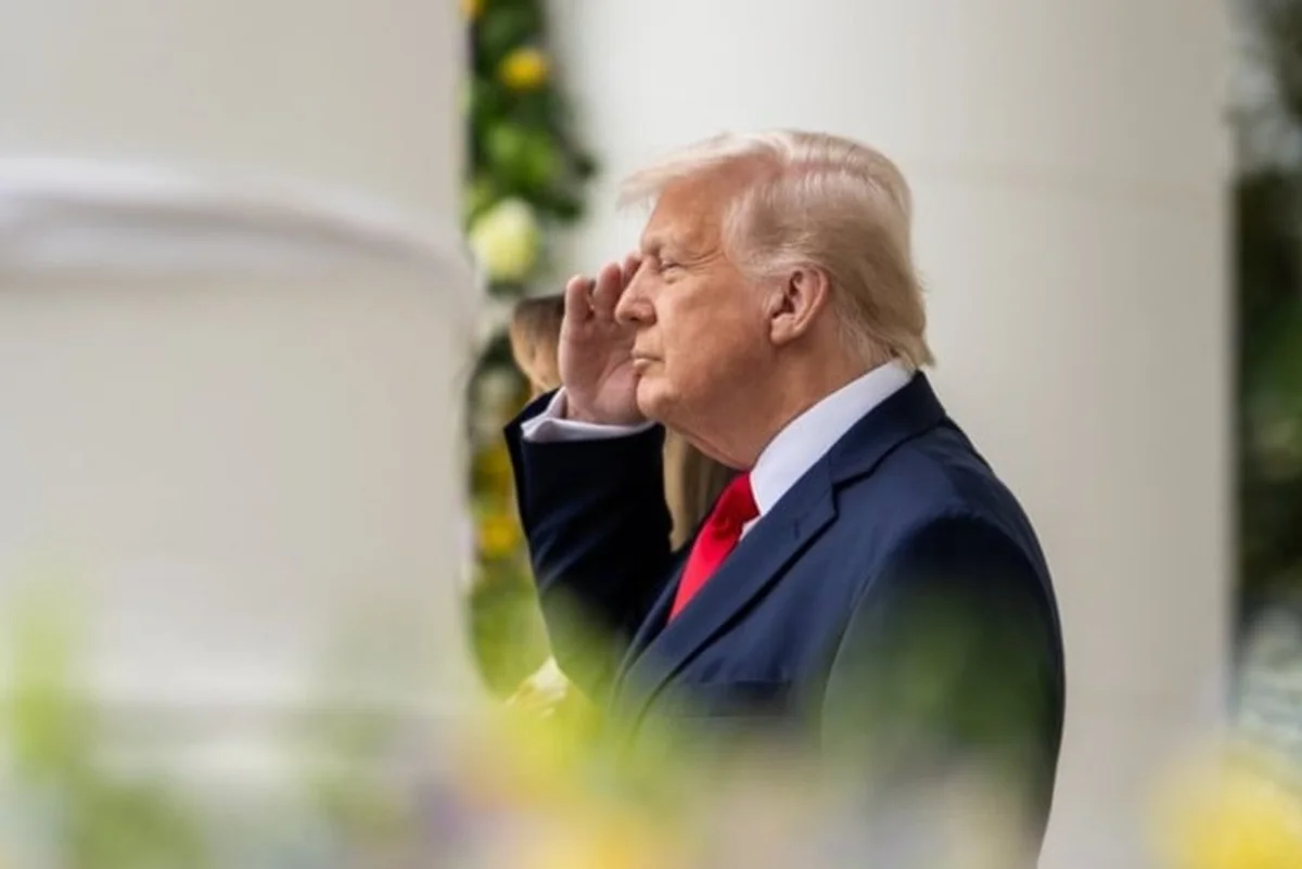 Trump pressiona União Europeia a impor tarifas de 100% à Índia e China