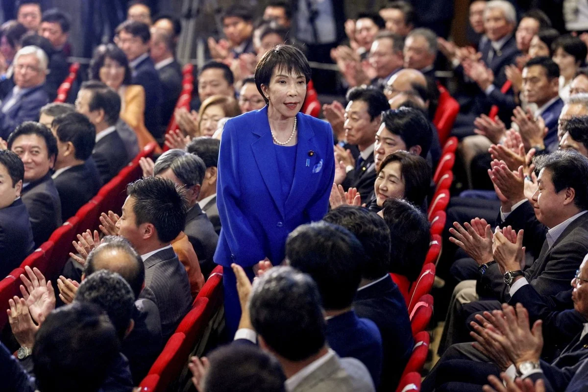 Primeira mulher premiê do Japão
