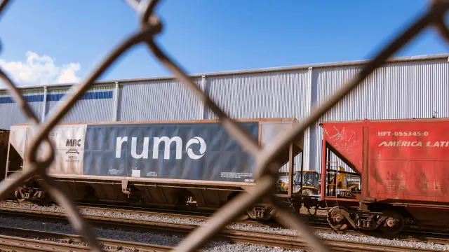 Trem da Rumo, controlada da Cosan