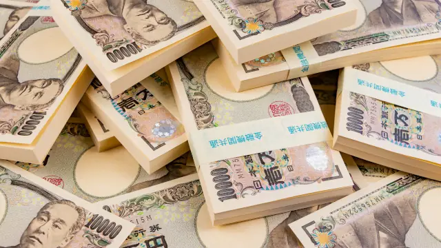 Iene japonês é o destaque entre modedas estrangeiras