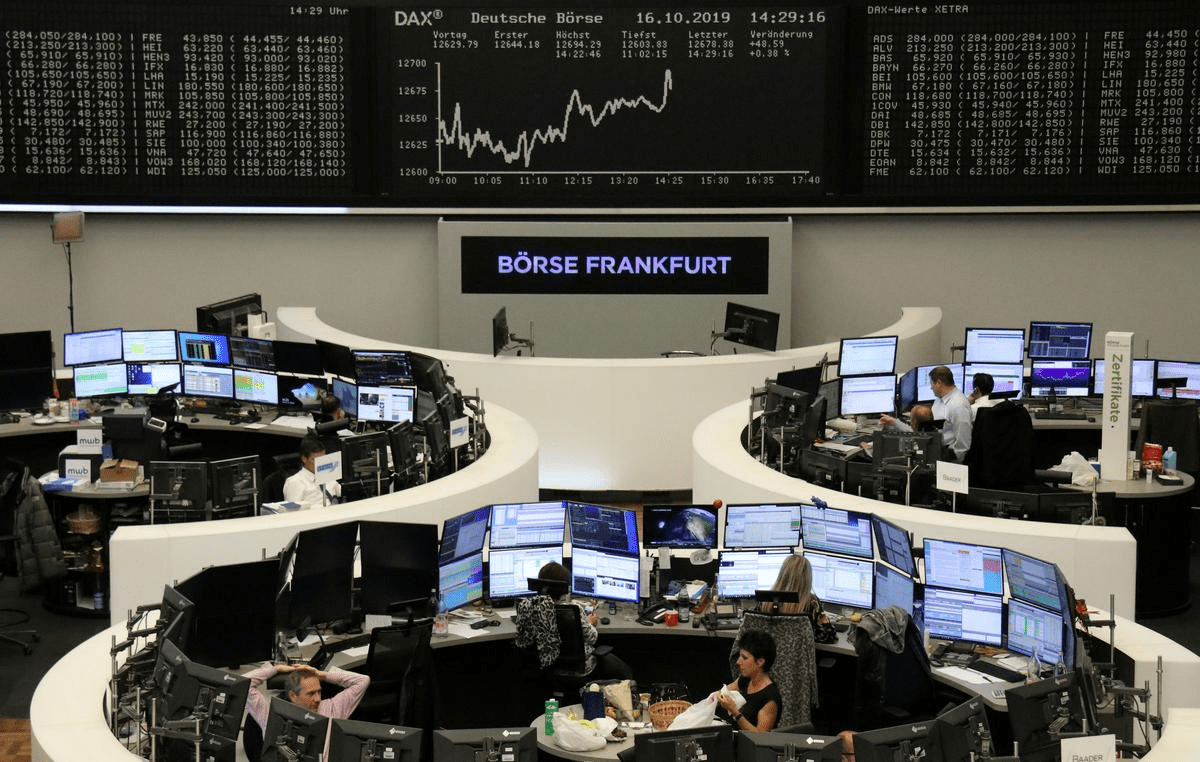 Morning Call: Reino Unido e União Europeia alcançam acordo