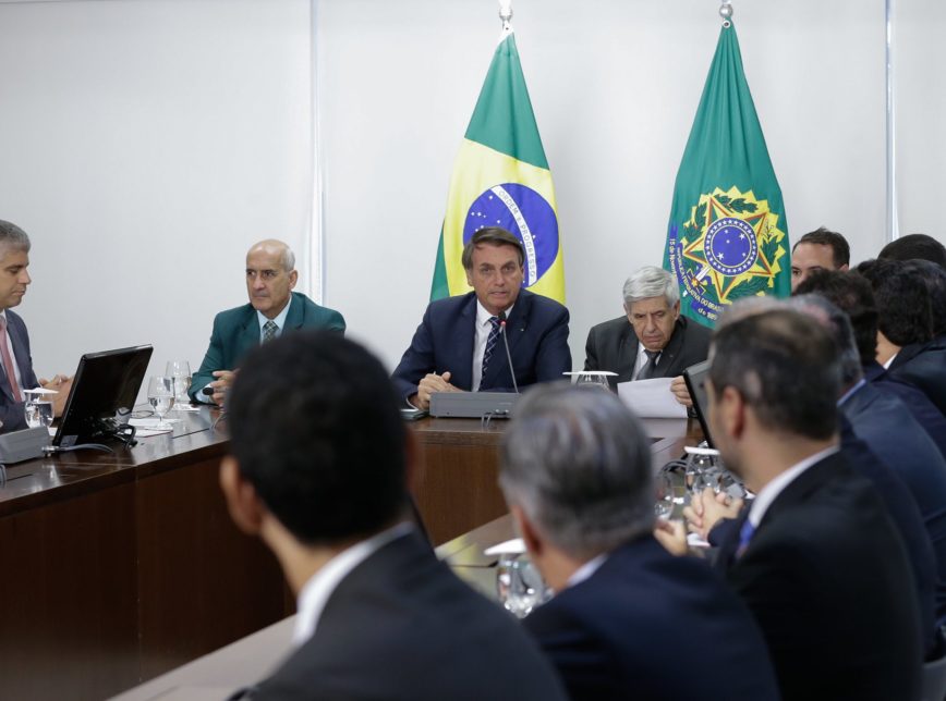Bolsonaro admite avaliar recriação do Ministério da Segurança Pública