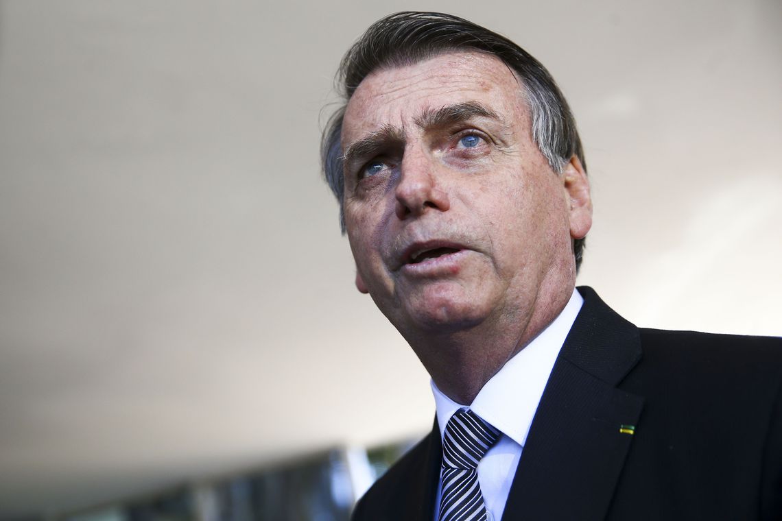 Bolsonaro foca no Nordeste para conseguir assinaturas para novo partido, diz Folha