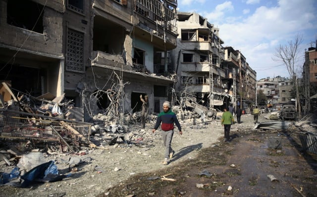 Bombardeios constantes gera o maior êxodo de civis na Síria