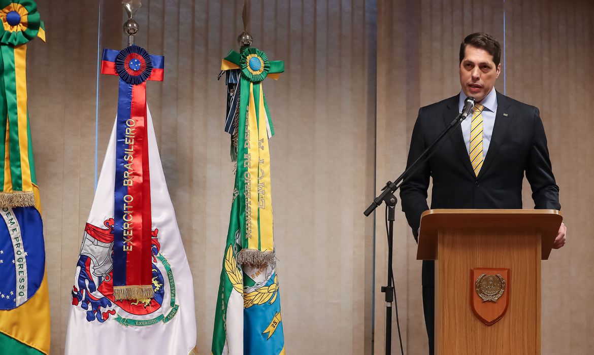 Governo quer facilitar a exportação de produtos e tecnologias de defesa