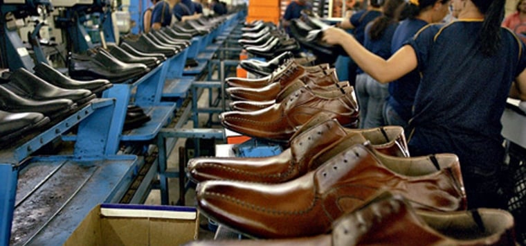 Receita da exportação de calçados brasileiros caiu 32,7% até agosto