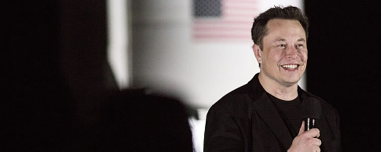 Tesla coloca ações no mercado e pretende entrar para o clube de empresas que valem mais de US$ 650 bi