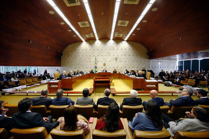 STF suspende julgamento sobre desinvestimento da Petrobrás (PETR3 PETR4)