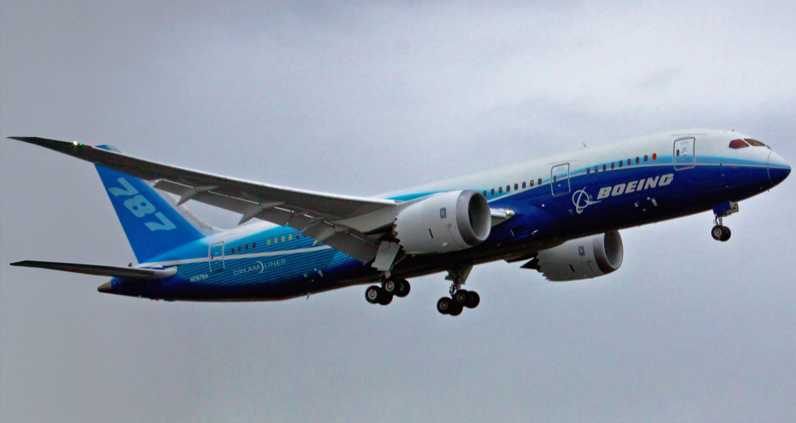 Boeing levanta US$ 25 bilhões em oferta de bônus e descarta ajuda federal