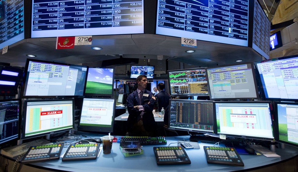 B3 (B3SA3): exercício de opções sobre ações e cotas de ETFs movimenta R$ 11 bi