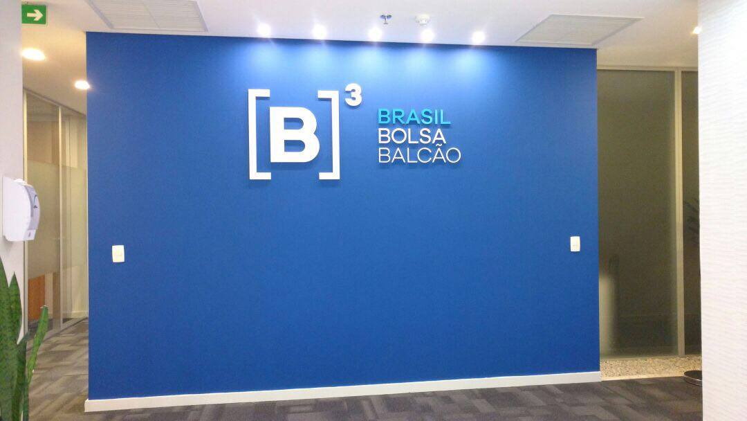 Ibovespa futuro abre em alta, em linha com Nova York